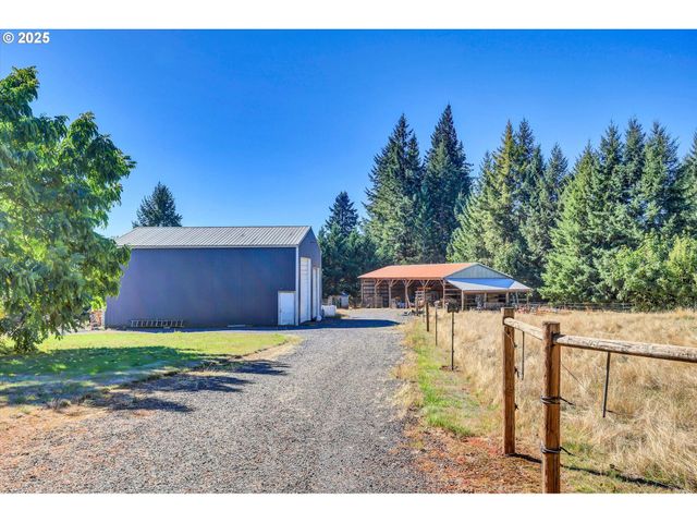 21076 Nw Green Mountain Rd, Banks, OR 97106