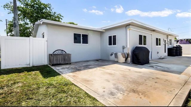 542 NW 47th Avenue, Plantation, FL 33317
