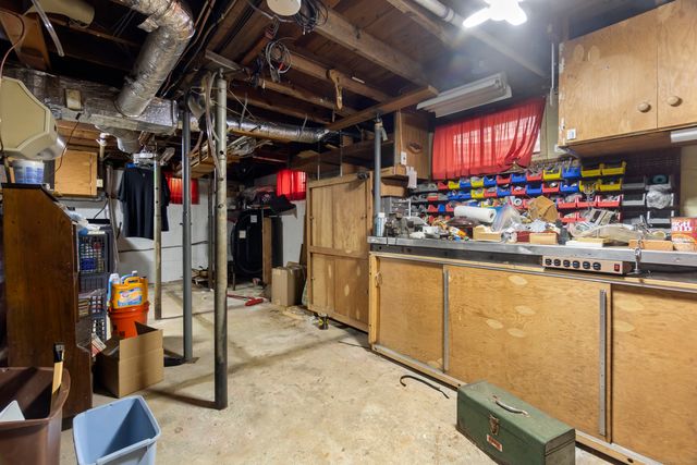 295 Midway Oval, Groton, CT 06340