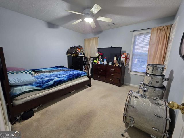 811 Madison View Lane, Lawrenceville, GA 30045