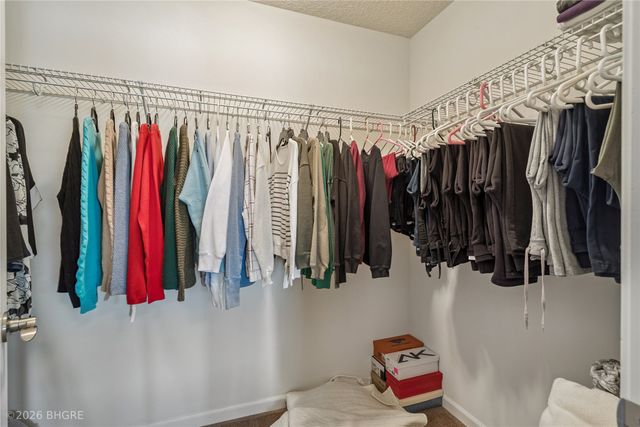 2722 NW 154th Court, Clive, IA 50325