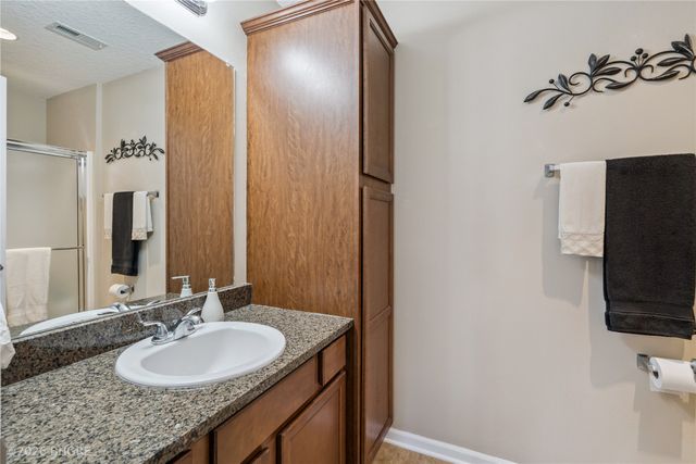 2722 NW 154th Court, Clive, IA 50325