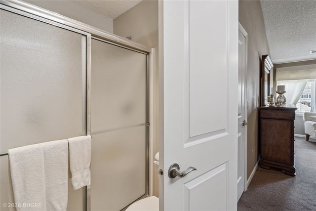 2722 NW 154th Court, Clive, IA 50325