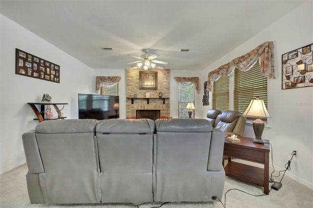 7377 ROYAL OAK DRIVE, Weeki Wachee, FL 34607