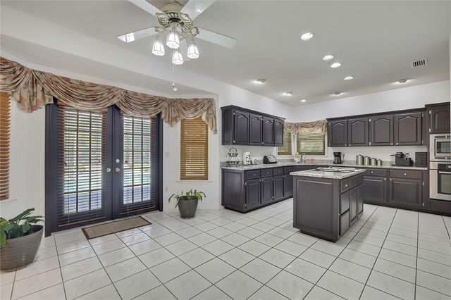 7377 ROYAL OAK DRIVE, Weeki Wachee, FL 34607
