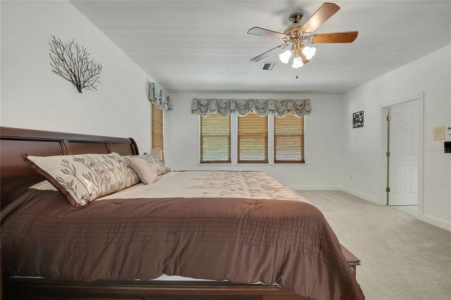 7377 ROYAL OAK DRIVE, Weeki Wachee, FL 34607