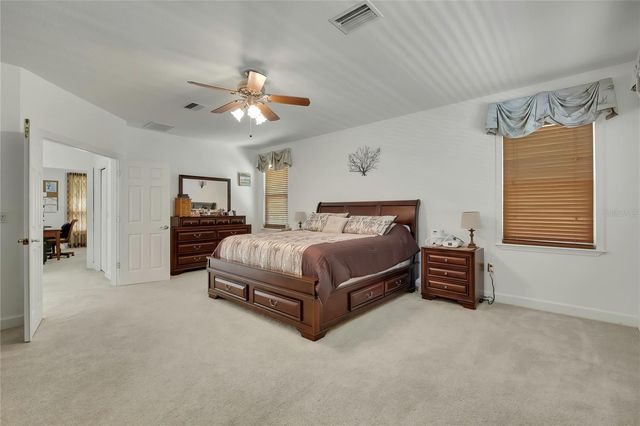7377 ROYAL OAK DRIVE, Weeki Wachee, FL 34607