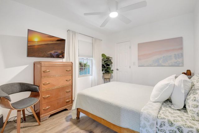 422 N H Street, Lake Worth Beach, FL 33460