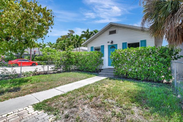 422 N H Street, Lake Worth Beach, FL 33460