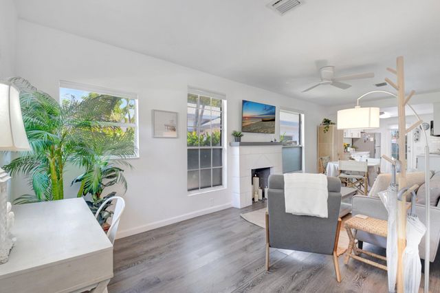 422 N H Street, Lake Worth Beach, FL 33460