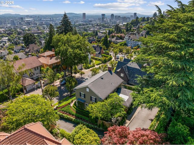 2836 Nw CUMBERLAND Rd, Portland, OR 97210