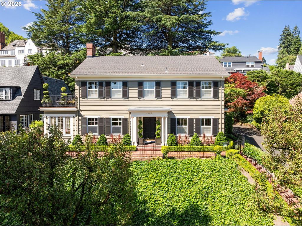 2836 Nw CUMBERLAND Rd, Portland, OR 97210