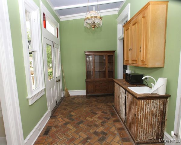 602 Church Street, Selma, AL 36701