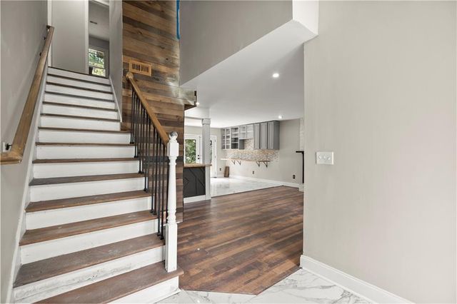 5312 Heather Lane, Atlanta, GA 30349