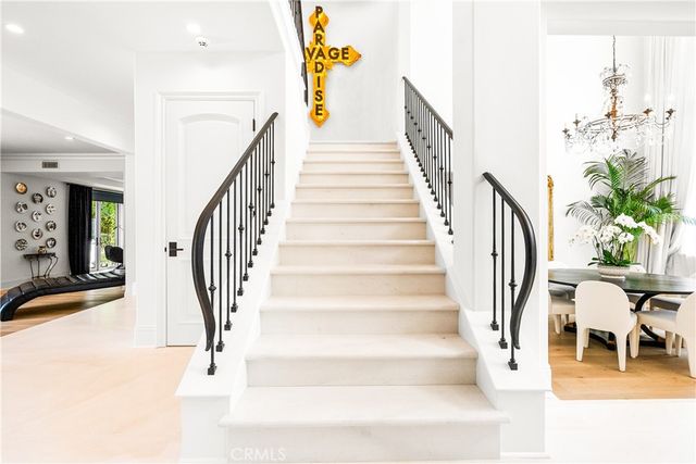 23477 Park Colombo, Calabasas, CA 91302