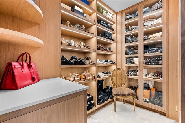 23477 Park Colombo, Calabasas, CA 91302