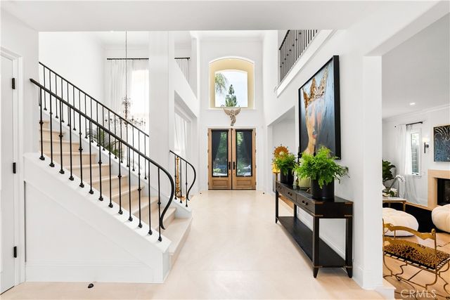 23477 Park Colombo, Calabasas, CA 91302