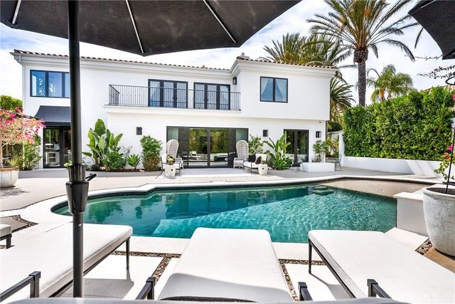 23477 Park Colombo, Calabasas, CA 91302