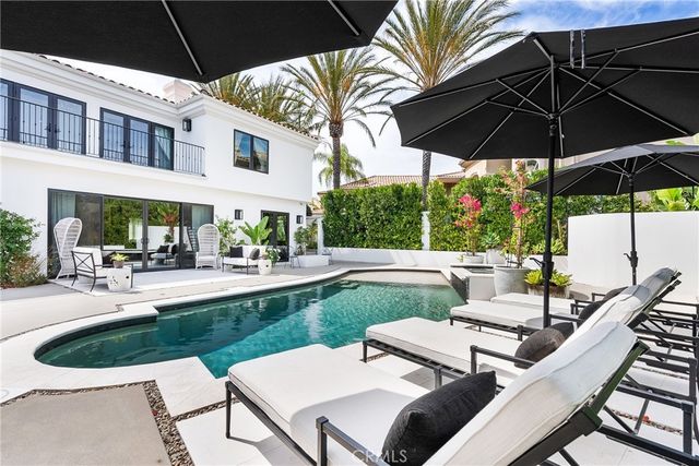 23477 Park Colombo, Calabasas, CA 91302