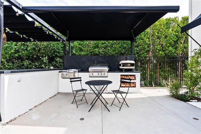 23477 Park Colombo, Calabasas, CA 91302