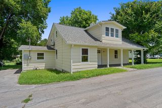 102 Lowe St, Mount Pleasant, TN 38474