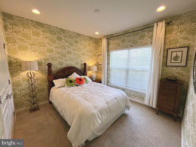 615 PRIZER CT, Downingtown, PA 19335