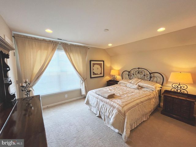 615 PRIZER CT, Downingtown, PA 19335