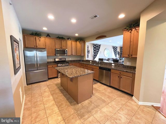 615 PRIZER CT, Downingtown, PA 19335