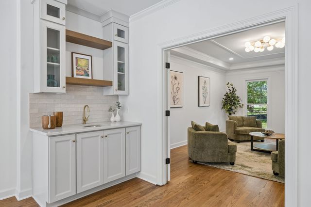 1400 Arrowhead Dr, Brentwood, TN 37027