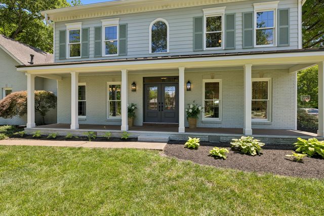 1400 Arrowhead Dr, Brentwood, TN 37027