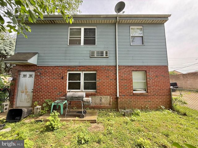 8136 ERDRICK ST, Philadelphia, PA 19136