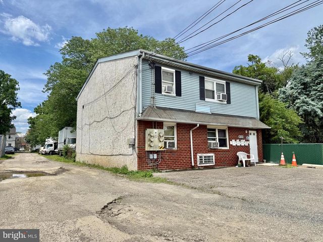 8136 ERDRICK ST, Philadelphia, PA 19136