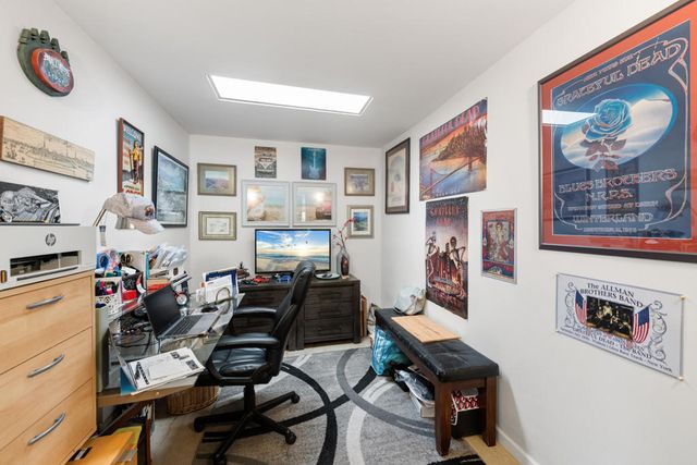 44 Country Club Drive, Palm Desert, CA 92260