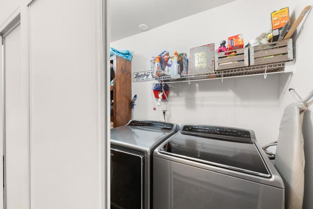 44 Country Club Drive, Palm Desert, CA 92260