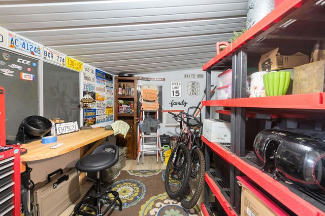 44 Country Club Drive, Palm Desert, CA 92260