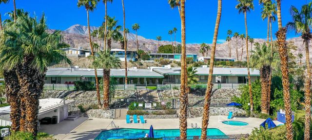 44 Country Club Drive, Palm Desert, CA 92260