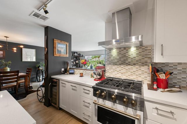 44 Country Club Drive, Palm Desert, CA 92260