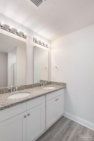 8706 Meadow Flower Ln, Pensacola, FL 32514