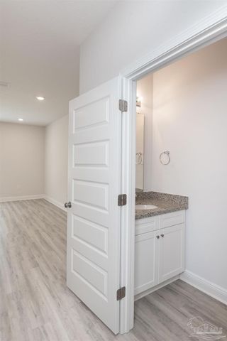 8706 Meadow Flower Ln, Pensacola, FL 32514