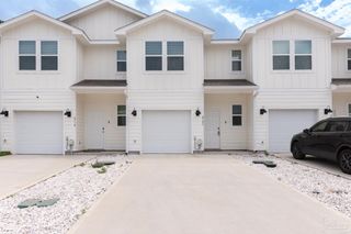 8706 Meadow Flower Ln, Pensacola, FL 32514