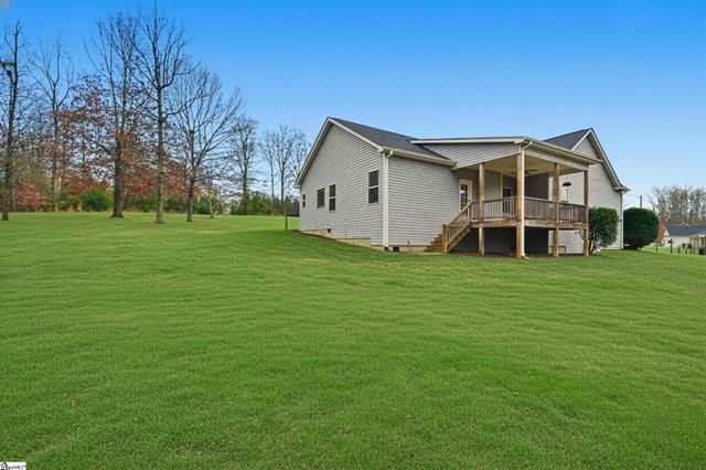 30 Caperton Way, Greer, SC 29651