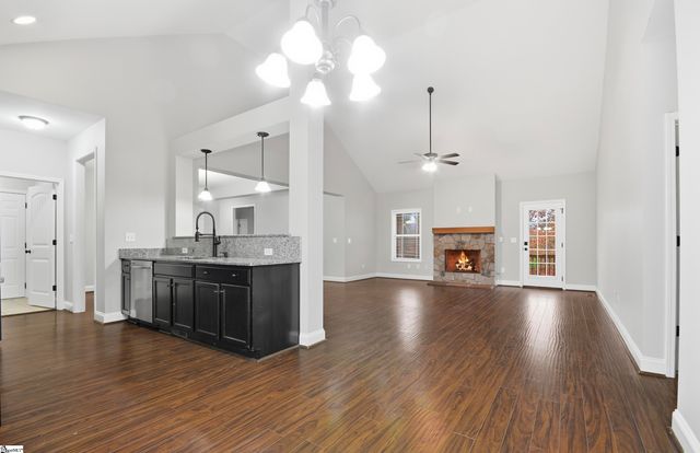 30 Caperton Way, Greer, SC 29651