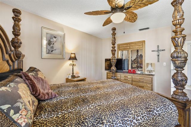 1708 CURRY TRAIL 3, Nokomis, FL 34275