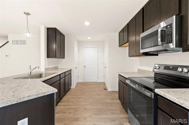 2205 Heatherfield Drive, Rolla, MO 65401