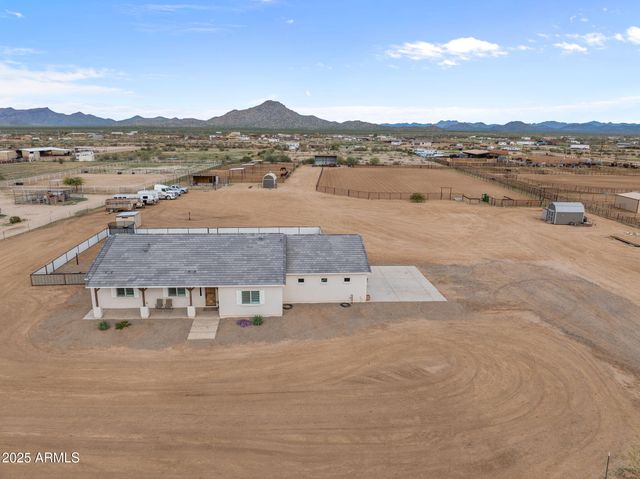 46130 W TROTTER Road, Wickenburg, AZ 85390