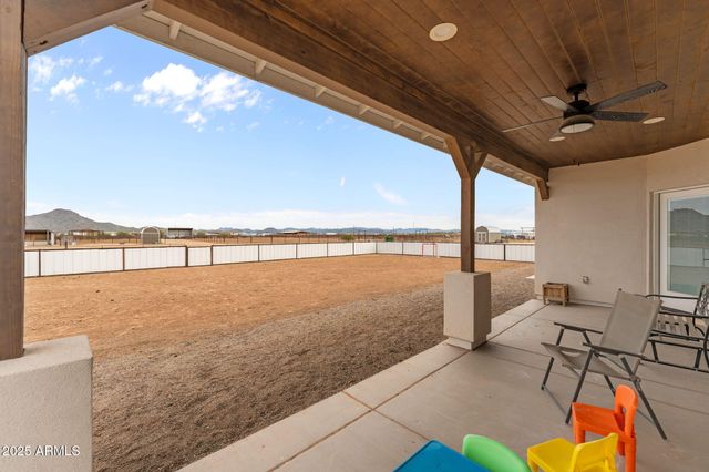 46130 W TROTTER Road, Wickenburg, AZ 85390