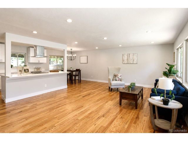 1969 S Urban St, Lakewood, CO 80228