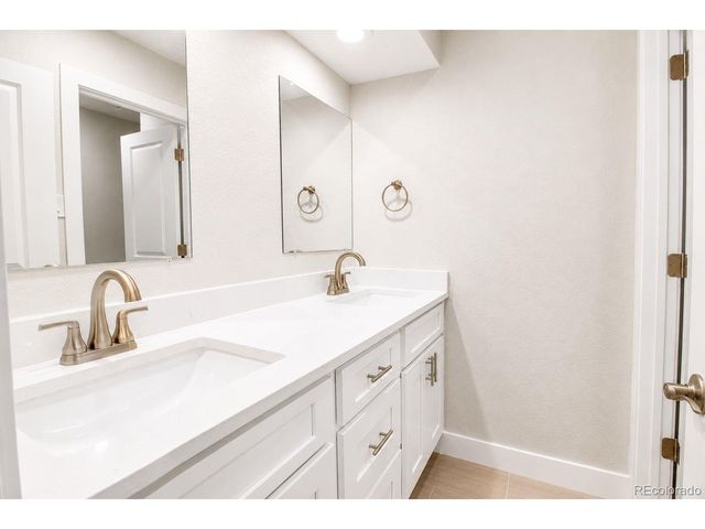 1969 S Urban St, Lakewood, CO 80228