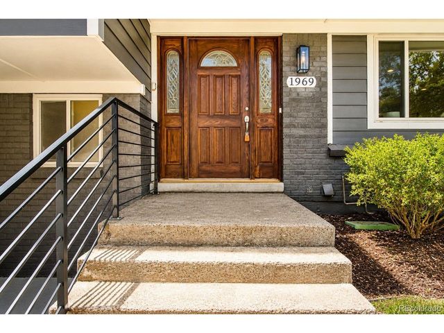 1969 S Urban St, Lakewood, CO 80228