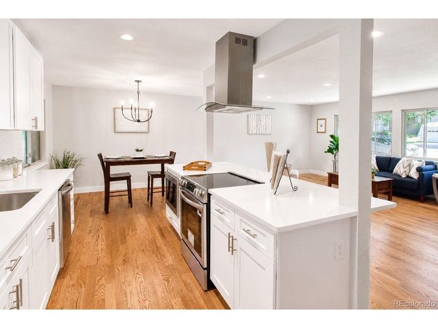 1969 S Urban St, Lakewood, CO 80228